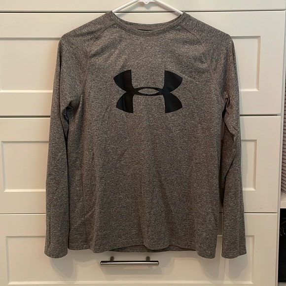 Under Armour Other - Under Armour Youth Large Long Sleeve T-shirt
